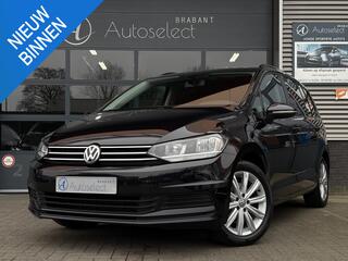 volkswagen-touran-1.2-tsi-highline-