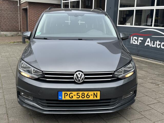 Volkswagen TOURAN 1.2 TSI Comfortl. 7-Persoons Ecc Pdc Navi Trekhaak