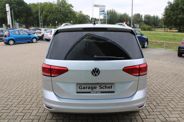 Volkswagen TOURAN 1.5 TSI Highline 150pk - 7p - Virtual cockpit - Navigatie - Camera - LED - Ergoactive stoel - Rijklaar