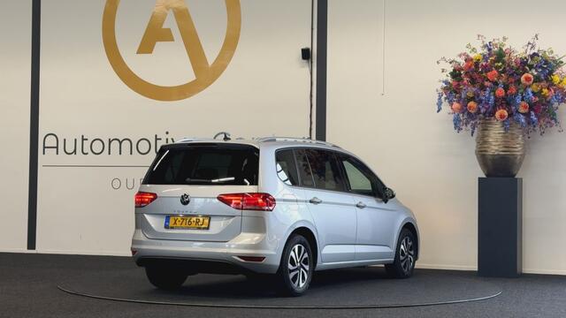 Volkswagen TOURAN 1.5 TSI Highline 7p | ADAPTIVE CRUISE | PDC V EN A | NAVI | LMV