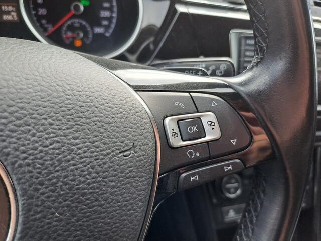 Volkswagen TOURAN 1.4 TSI Highline | Automaat | Navi | Trekhaak | Stoel- en stuurverwarming | ACC | LED |