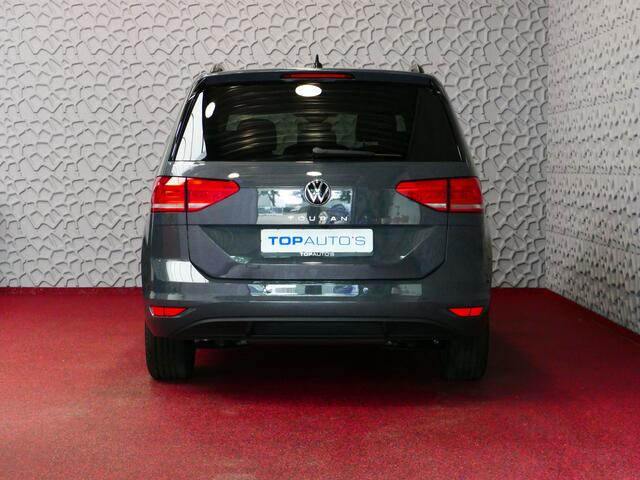 Volkswagen TOURAN 1.5 TSI 150PK NIEUWE AUTO! 7P CARPLAY NAVI CAMERA LED ELEK.KLEP VIR.COCKPIT DODE.HOEK DET. STOELVERW KEYLESS 7P 7PERS 11/2024 "Volkswagen rijden begint bij Topautos.nl - 75 topmodellen direct op voorraad!"