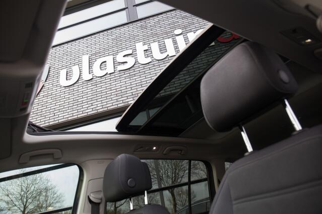Volkswagen TOURAN 1.5 TSI Highline 7p , Pano dak, Trekhaak, Adap. cruise,