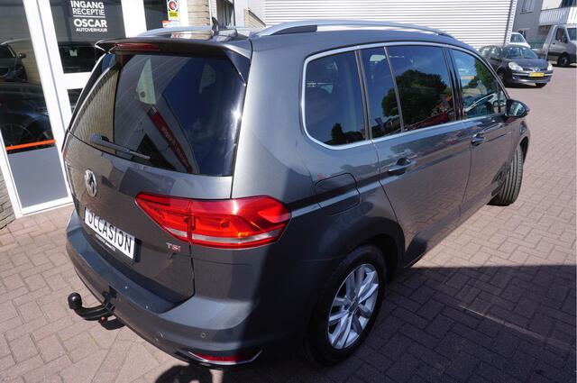 Volkswagen TOURAN 1.4 TSI Highline 7-P Automaat
