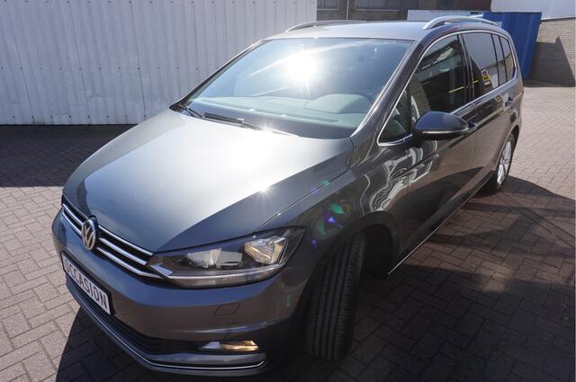 Volkswagen TOURAN 1.4 TSI Highline 7-P Automaat