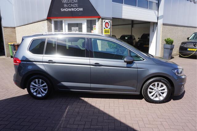 Volkswagen TOURAN 1.4 TSI Highline 7-P Automaat