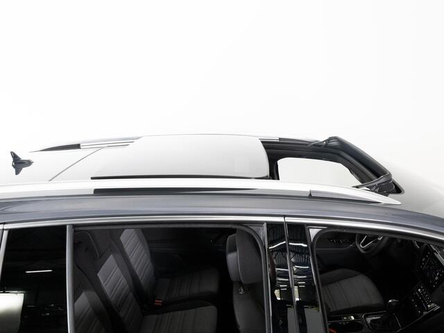 Volkswagen TOURAN R-line 1.5 150 PK DSG Automaat | LED | Navigatie | Adaptieve Cruise Control | Stoelverwarming |