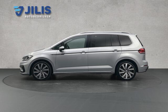 Volkswagen TOURAN 1.2 TSI Highline Business R 7p | Trekhaak | Stoelverwarming | Panoramadak | Parkeersensoren