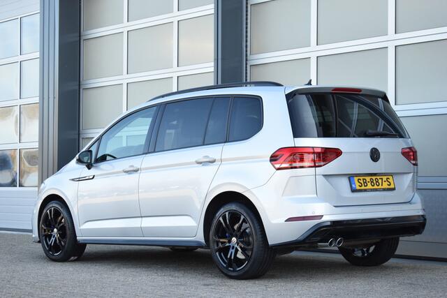 Volkswagen TOURAN 1.8 TSI Highline Business R 7p Panodak | ACC | trekhaak | Camera