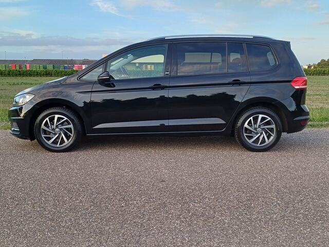 Volkswagen TOURAN 1.2 TSI Highline-Sound 7pers. /Clima v+a/Navi/Cruise/Carplay/16"/