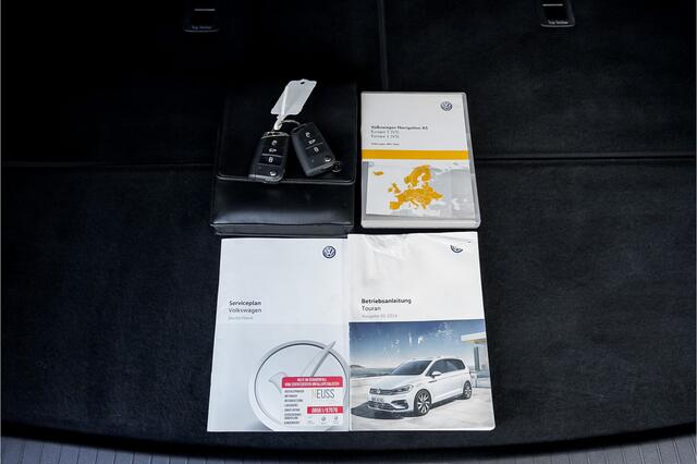 Volkswagen TOURAN 1.4 TSI Highline R-Line 7p Pano Leder 18 Inch