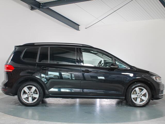 Volkswagen TOURAN 1.2 TSI Trendline, 5p, Trekhaak, Cruise Control, Navigatie, Bluetooth, PDC