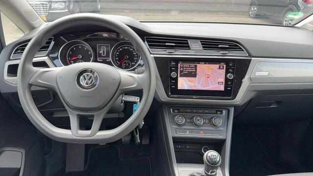 Volkswagen TOURAN 1.2 TSI Comfortline 7p Volledig Dealer Onderhouden