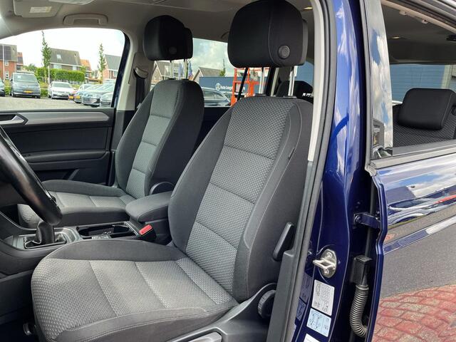 Volkswagen TOURAN 1.2 TSI Comfortline 7p | 110 Pk | Navi | Clima | Cruise | LM Velgen | PDC |