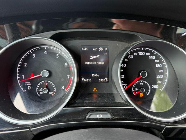 Volkswagen TOURAN 1.5 TSI Highline 7-Persoons, Panoramadak, Grote navigatie!