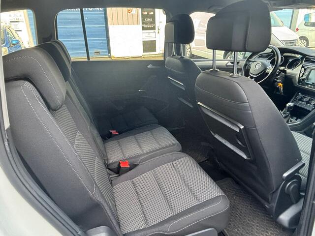Volkswagen TOURAN 2.0 TDI SCR Comfortline AUTOMAAT