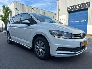 volkswagen-touran-2.0-tdi-scr-comfo