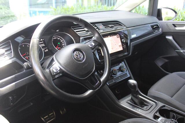 Volkswagen TOURAN 1.5 TSI Highline 7p