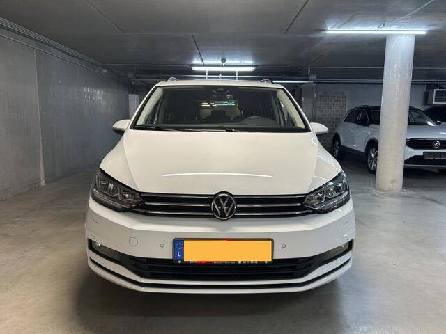 Volkswagen TOURAN 1.5 TSI HIGHLINE 7P AUTOMAAT Adaptive Cruise | Virtual Cockpit | Camera