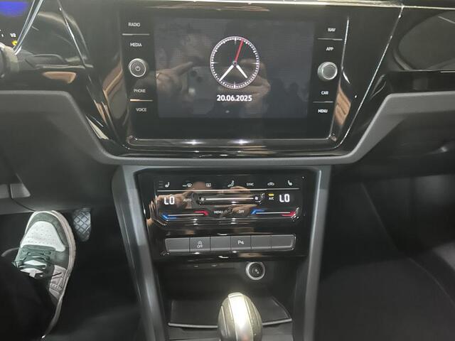 Volkswagen TOURAN 1.5 TSI HIGHLINE 7P AUTOMAAT Adaptive Cruise | Virtual Cockpit | Camera