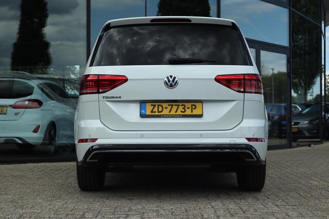 Volkswagen TOURAN 1.5 TSI AUT. HIGHLINE BUSINESS R-LINE 7P | CARPLAY | NAVI | CAMERA | ACC | KEY-LESS | CLIMATE | STOELVER.