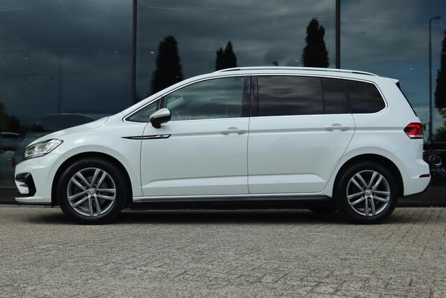 Volkswagen TOURAN 1.5 TSI AUT. HIGHLINE BUSINESS R-LINE 7P | CARPLAY | NAVI | CAMERA | ACC | KEY-LESS | CLIMATE | STOELVER.