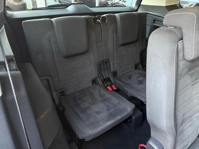 Volkswagen TOURAN 1.4 TSI Comfortline Business 7p Cruise CarPlay Camera