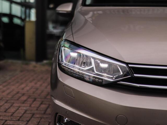 Volkswagen TOURAN 1.5 TSI Highline Business R 7p | Stoelverw. | Camera | ACC | Carplay