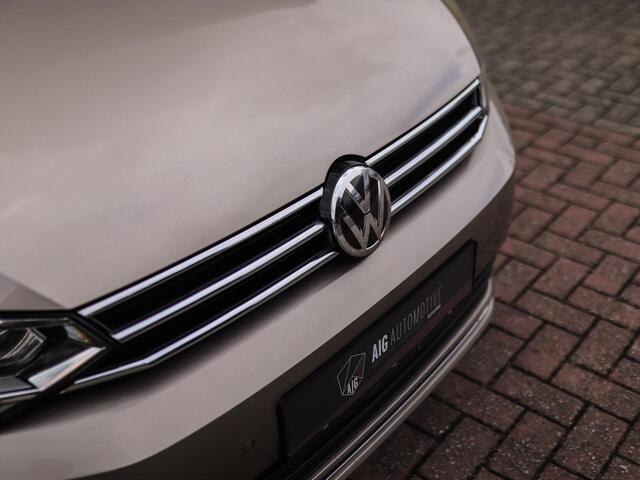 Volkswagen TOURAN 1.5 TSI Highline Business R 7p | Stoelverw. | Camera | ACC | Carplay