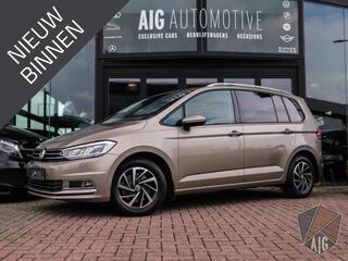 volkswagen-touran-1.5-tsi-highline-