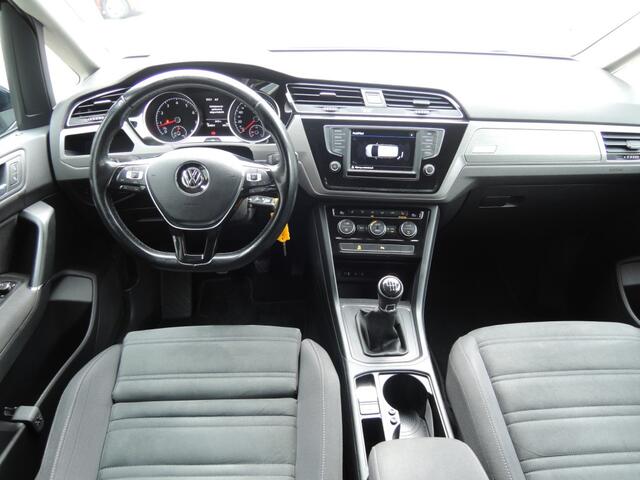 Volkswagen TOURAN 1.2 TSI COMF. BNS