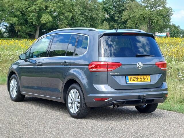 Volkswagen TOURAN 1.4 TSI Highline /Leder/Trekh./Camera/Navi/Cruise/16"/