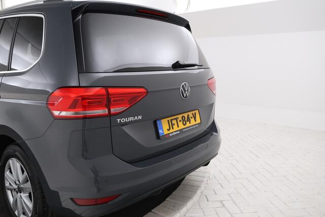 Volkswagen TOURAN 1.6 TDI SCR Highline 7p 7 persoons, apple carplay, navigatie,