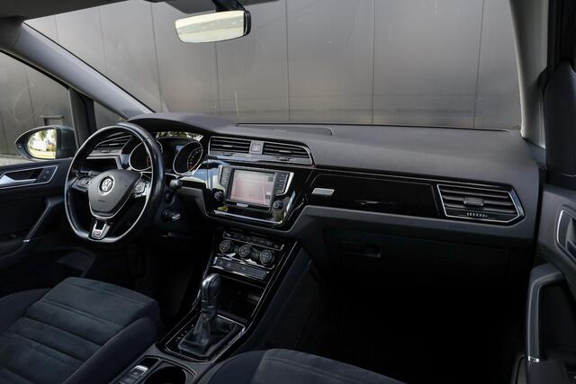 Volkswagen TOURAN 1.4 TSI DSG 150PK Highline 7p ? ErgoActive ? ACC ? LED