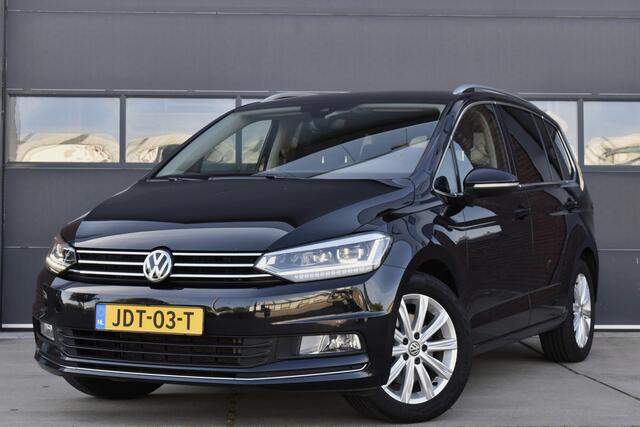 Volkswagen TOURAN 1.4 TSI Highline 7p Trekhaak - Camera - Ad.Cruise - Keyless