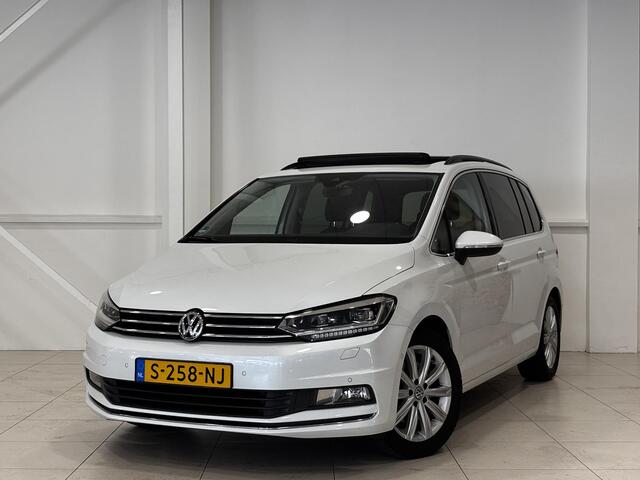 Volkswagen TOURAN 1.4 TSI Connected Series 7persoons | Panorama dak | 7 stoelen | Automaat |