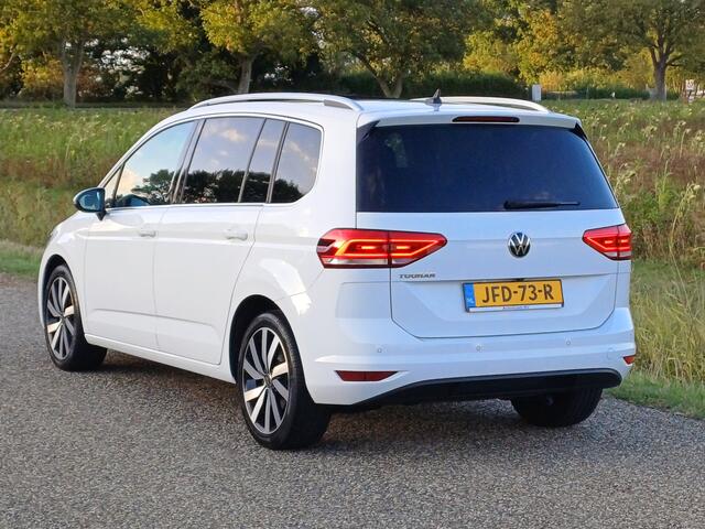 Volkswagen TOURAN 1.5 TSI Highline /Pano/Trekh./Camera/Digi Dash/18"/
