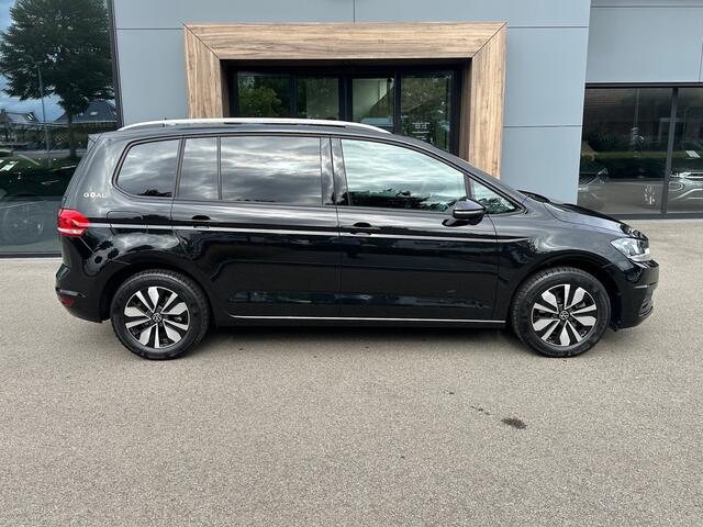 Volkswagen TOURAN 1.5 TSI Comfortline 7-persoons | Keyless | Navi | Camera | Dode hoek | Rijklaar incl. garantie