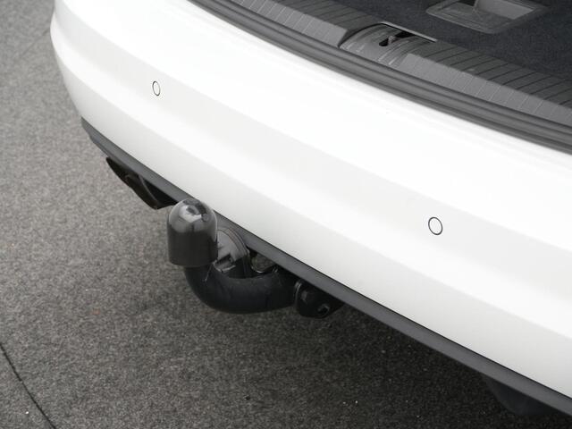 Volkswagen TOURAN 7 persoons 1.4 TSI 150 pk Highline | Trekhaak | LED koplampen | Adaptive Cruise | Achteruitrijcamera | 17 inch