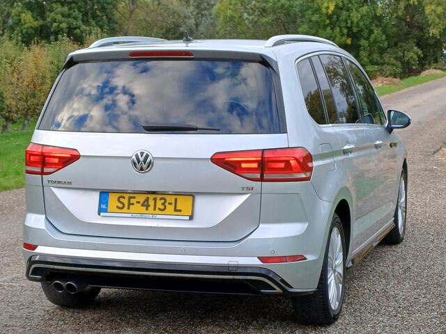 Volkswagen TOURAN 1.4 TSI Highline R-Line 7-Pers. /Trekh./Navi/Cilma/Camera/Cruise/Led/