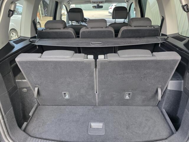 Volkswagen TOURAN 1.5 TSI Comfortline Business 7persoons |AUTOMAAT|CARPLAY|