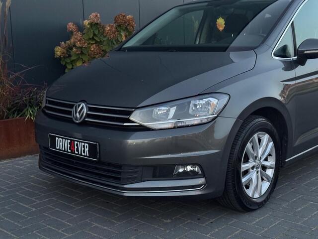 Volkswagen TOURAN 1.6 TDI SCR HL Bns 7p M2018 NAVI CAMERA PDC CLIMATE