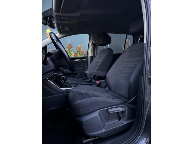 Volkswagen TOURAN 1.6 TDI SCR HL Bns 7p M2018 NAVI CAMERA PDC CLIMATE