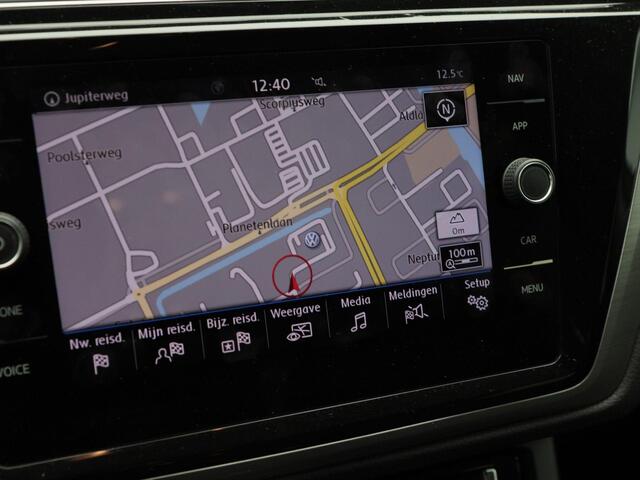 Volkswagen TOURAN 1.4 TSi 150 Pk Automaat Comfortline 7-Persoons | Adaptive Cruise | Trekhaak | Carplay | Camera | Keyless | Stoelverwarming | Navigatie | 16 inch | 96.040 Km!!