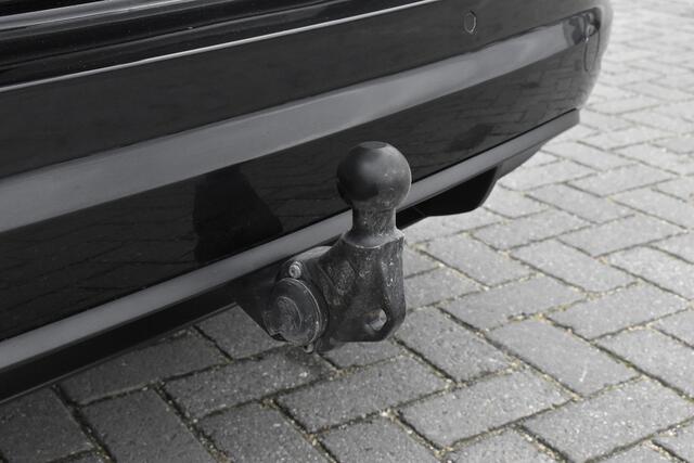 Volkswagen TOURAN 1.5 TSI Business 7p Pano - Trekhaak - BTW