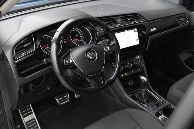 Volkswagen TOURAN 1.4 TSI Highline Sound 7p Pano - Trekhaak - Carplay - Cruise
