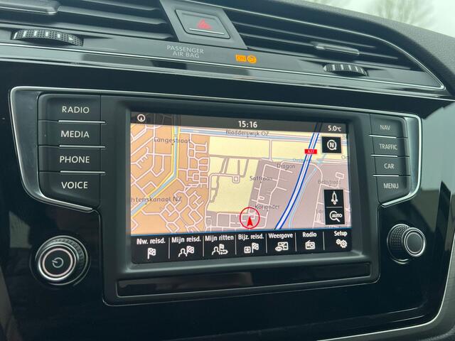 Volkswagen TOURAN 1.2 TSI Comfortline 7p trekhaak, cruise, navi, airco