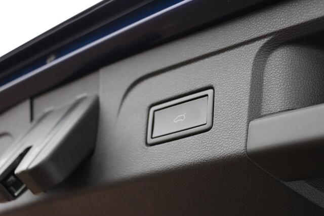 Volkswagen TOURAN 1.8 TSI Highline 180pk DSG7