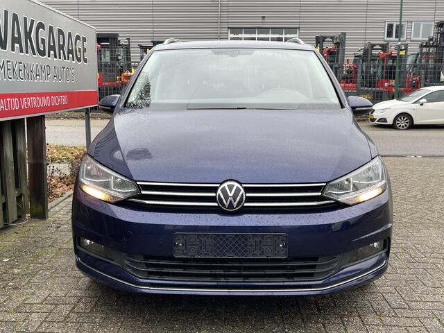 Volkswagen TOURAN 1.5 TSI Highline 7p 16"/Stoel + stuurverwarming + massage/Keyless/Elektrische klep/PDC v+a/Apple Carplay & Android Auto