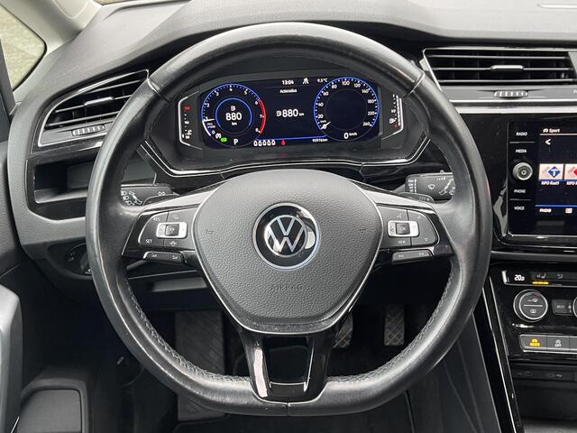 Volkswagen TOURAN 1.5 TSI Highline 7p 16"/Stoel + stuurverwarming + massage/Keyless/Elektrische klep/PDC v+a/Apple Carplay & Android Auto